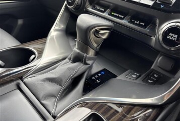 Lexus LX 600 7-seater, 2023, 2023
