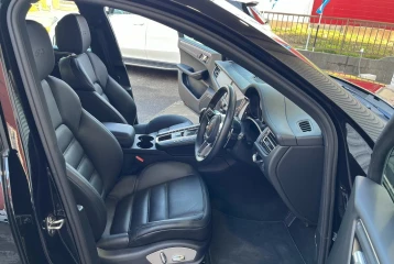 Porsche Macan GTS PDK, 2021