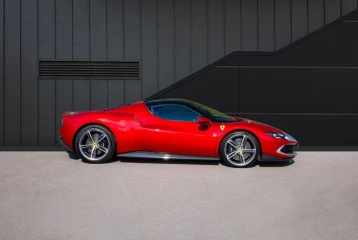 Ferrari 296 GTS Spider F1, 2023