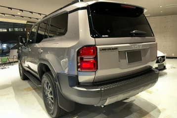 Toyota Land Cruiser 250 VX, 2024