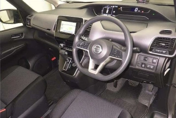 Nissan Serena XV, 2022