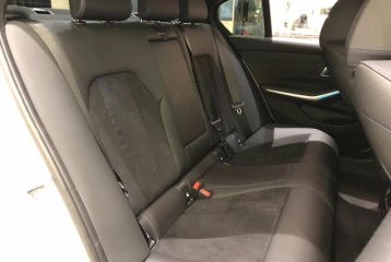 BMW 3 series 318i, 2024