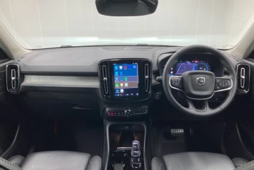 Volvo XC40 Ultimate B4 4WD, 2024