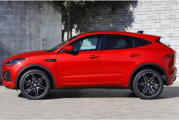 Jaguar E-Pace R-Dynamic SE 2.0L P250, 2022
