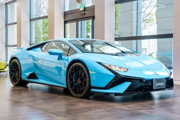 Lamborghini Huracan Tecnica, 2024