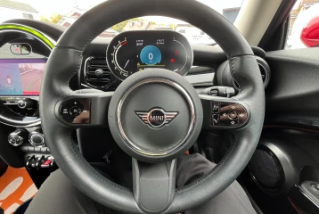 Mini Hatch 3-door Cooper DCT, 2021
