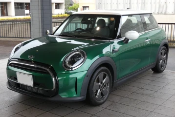 Mini Hatch 3-door Cooper DCT, 2023
