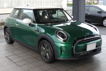 Mini Hatch 3-door Cooper DCT, 2023