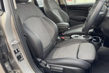 Mini Hatch 5-door Cooper D, 2023