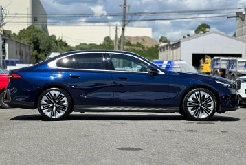 BMW 5 series 523i, 2023