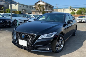Toyota Crown Hybrid S, 2022
