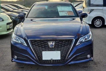 Toyota Crown Hybrid S, 2022