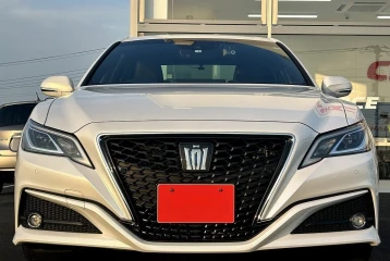 Toyota Crown Hybrid S, 2022