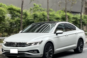 Volkswagen Passat 2.0 TDI, 2022
