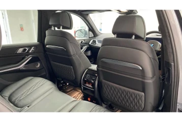 BMW X7 xDrive 20i M Sport, 2024