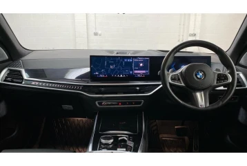 BMW X7 xDrive 20i M Sport, 2024