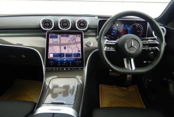 Mercedes C-class C350e, 2024