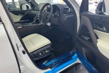 Lexus LX LX600 7-Seater, 2024