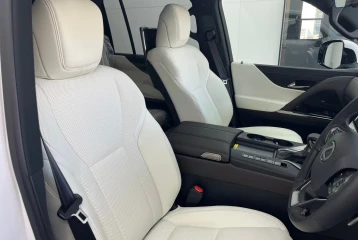 Lexus LX LX600 7-Seater, 2024