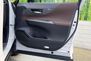 Toyota Harrier Hybrid G, 2022, 2022