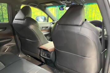 Toyota Harrier Hybrid G, 2022