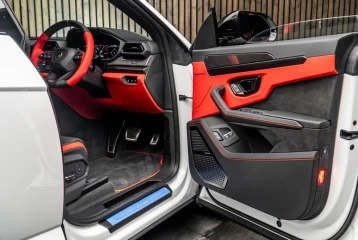 Lamborghini Urus SE, 2025