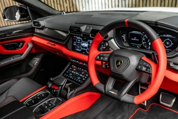 Lamborghini Urus SE, 2025