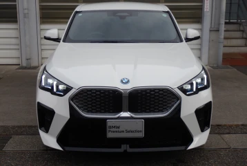 BMW iX2 xDrive 30, 2024