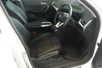 BMW iX1 xDrive30 xLine, 2023