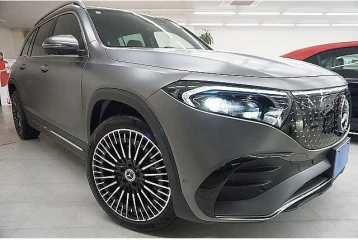 Mercedes EQB 250+ AMG Line, 2024