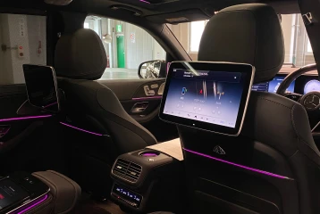 Mercedes GLS-class 600 Maybach, 2024