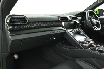 Lamborghini Urus , 2021