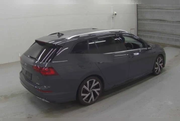 Volkswagen Golf Variant 1.5 eTSI, 2022