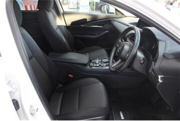 Mazda CX-30 20S, 2023, 2023