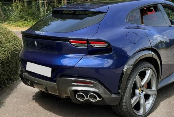 Ferrari Purosangue , 2024