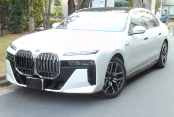 BMW i7 xDrive 60 M Sport, 2023