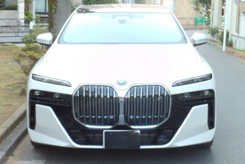 BMW i7 xDrive 60 M Sport, 2023