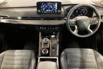 Mitsubishi Outlander PHEV 2.4 (5-Seater), 2022