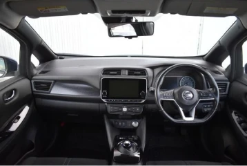 Nissan Leaf X V Selection, 2021