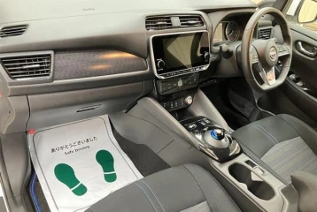 Nissan Leaf X V Selection, 2023