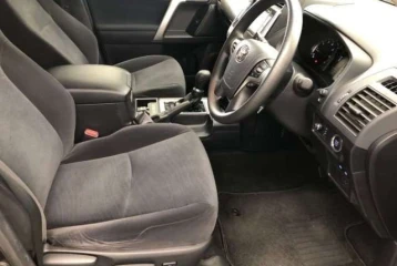 Toyota Land Cruiser Prado TX 4WD, 2023