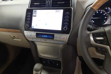 Toyota Land Cruiser Prado TX L Package, 2022