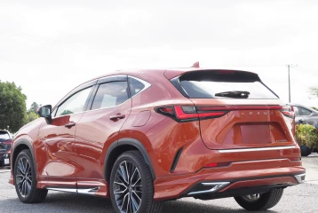 Lexus NX 350h Version L, 2023
