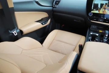 Lexus NX 350h Version L, 2023