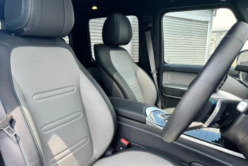 Mercedes G-class , 2024