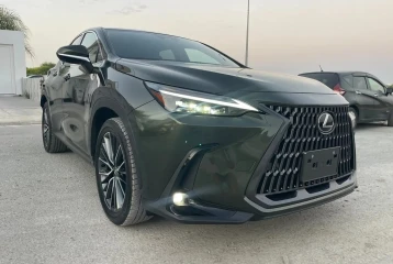 Lexus NX 450h+ Version L, 2023