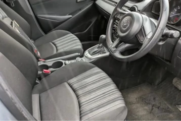 Mazda 2 15S 4WD, 2023