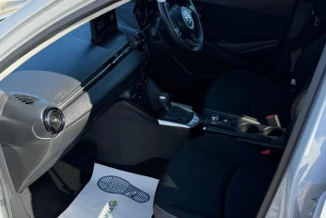 Mazda 2 15C Skyactiv, 2025