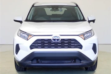 Toyota RAV4 X, 2023