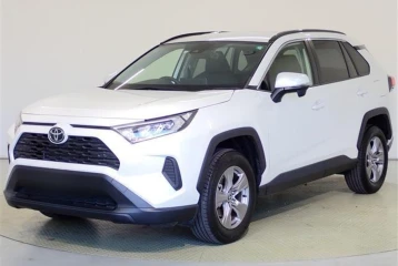 Toyota RAV4 X, 2023